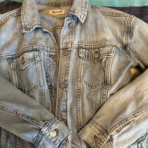 Madewell Boxy Crop Denim Jacket Size Small